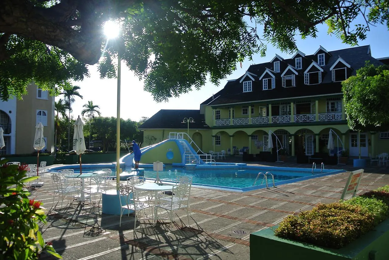 Beach One Bedroom Suite A20 Ocho Rios Jamaica