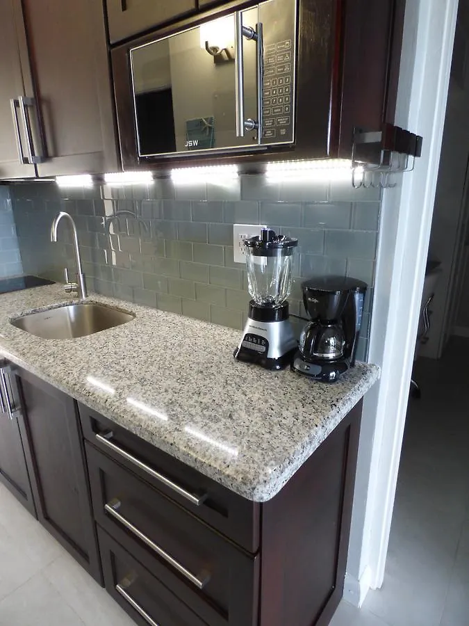 Beach One Bedroom Suite A20 Ocho Rios